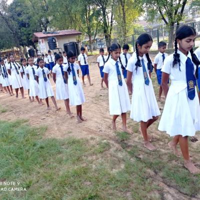 සති පාසල